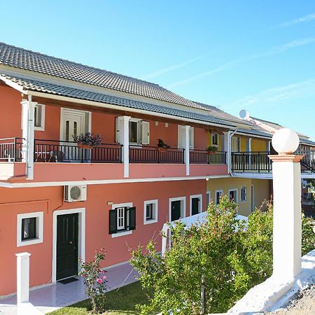 Angela'S House By The Sea Apartment Маратиас Екстериор снимка